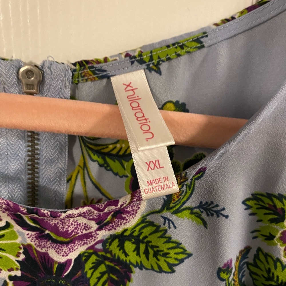 Floral blouse - Picture 7 of 7